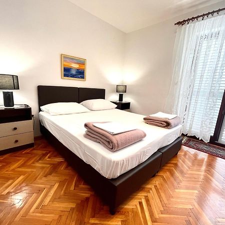 Apartmani Antonia Новаля Екстериор снимка