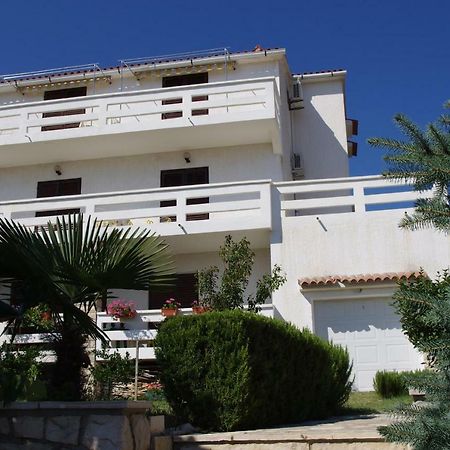 Apartmani Antonia Новаля Екстериор снимка