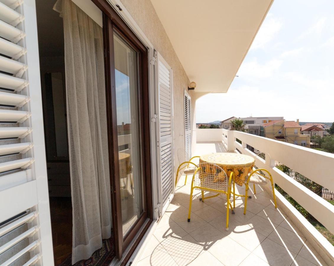 Apartmani Antonia Новаля Екстериор снимка