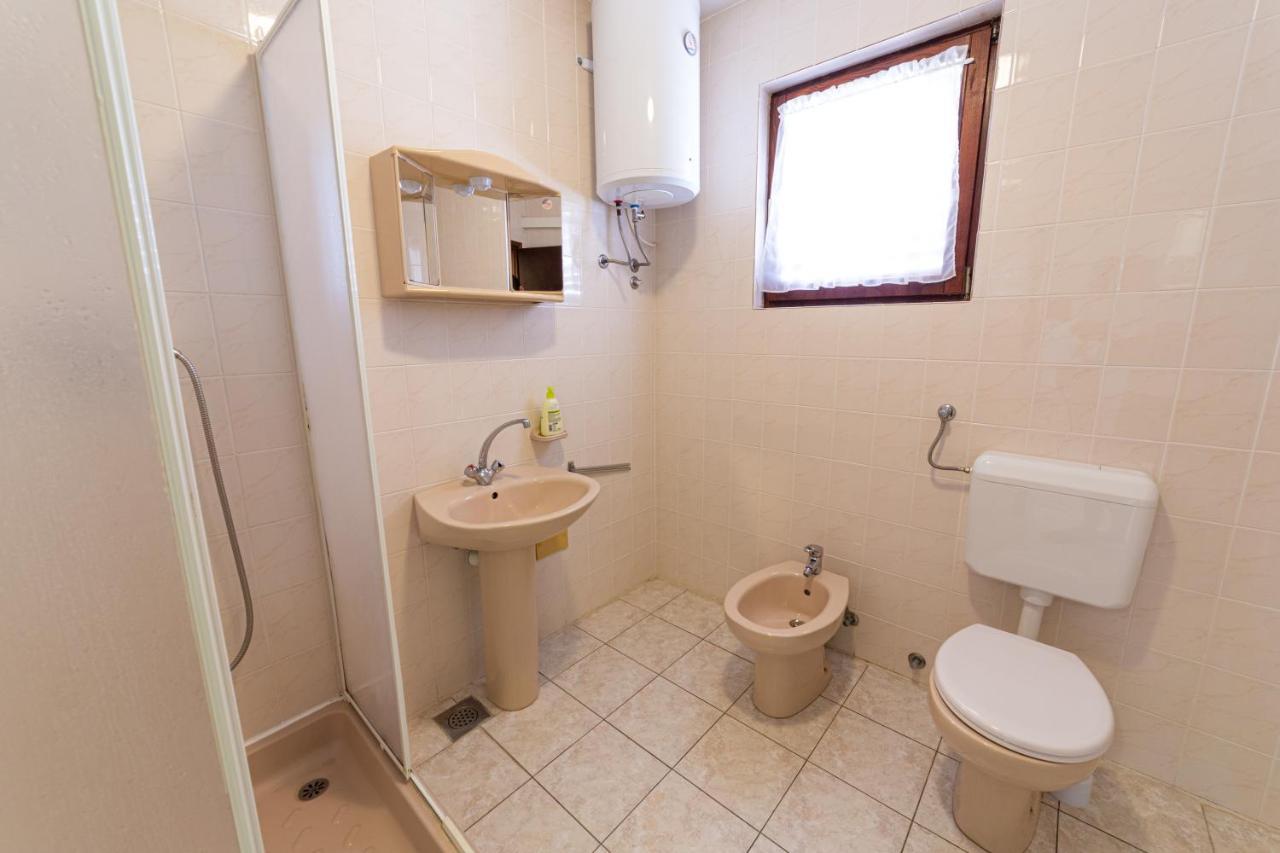 Apartmani Antonia Новаля Екстериор снимка