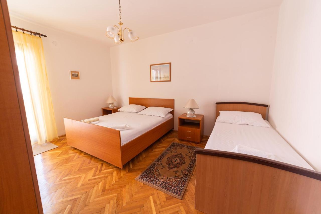 Apartmani Antonia Новаля Екстериор снимка