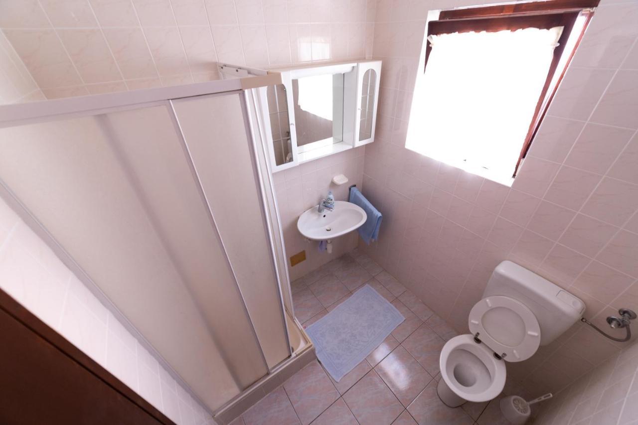 Apartmani Antonia Новаля Екстериор снимка
