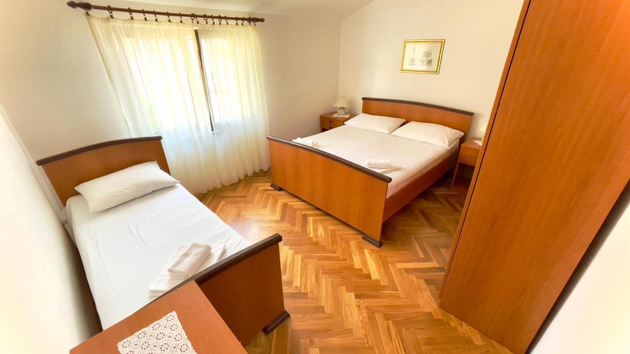 Apartmani Antonia Новаля Екстериор снимка