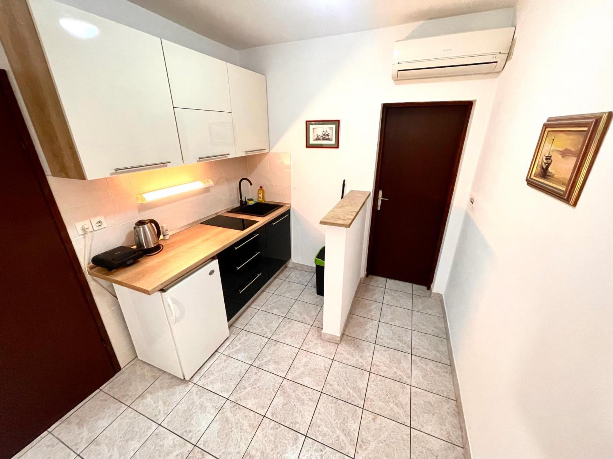 Apartmani Antonia Новаля Екстериор снимка
