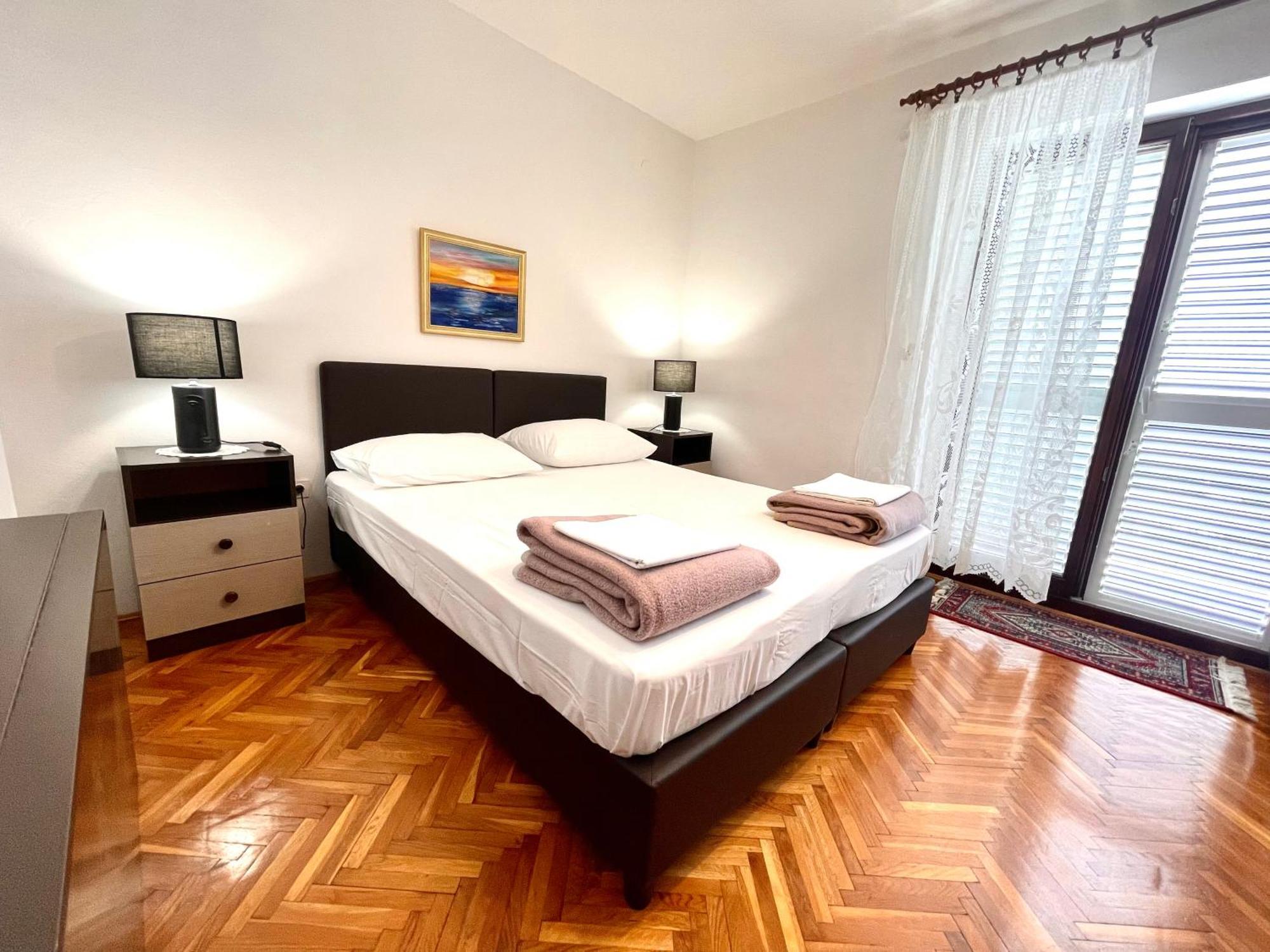 Apartmani Antonia Новаля Екстериор снимка