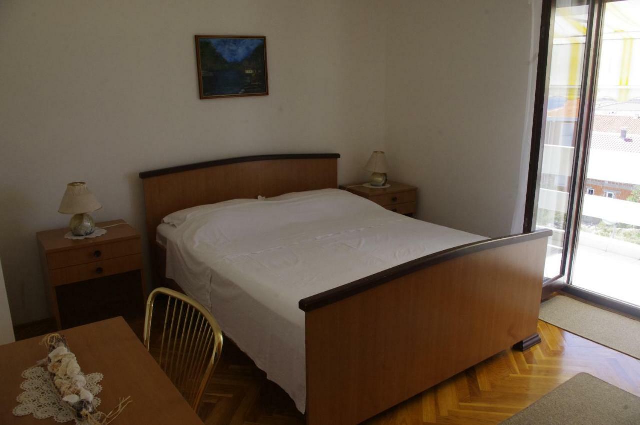 Apartmani Antonia Новаля Екстериор снимка